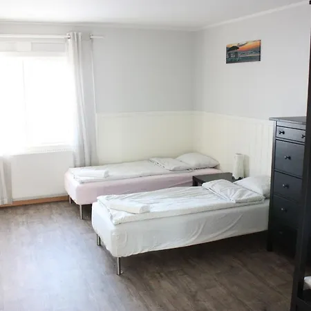 Bedder At Oslo Airport - Serviced 3*