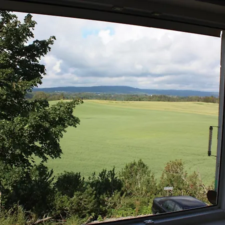 Bedder At Oslo Airport - Serviced