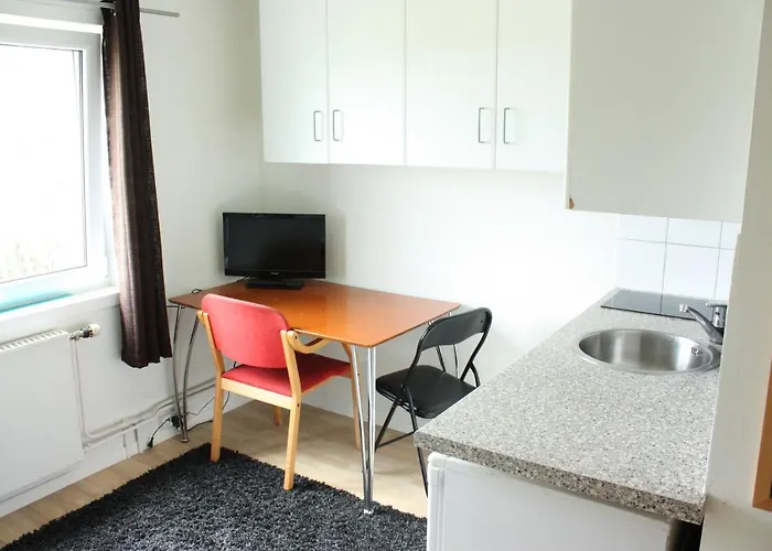 Bedder At Oslo Airport - Serviced 2*