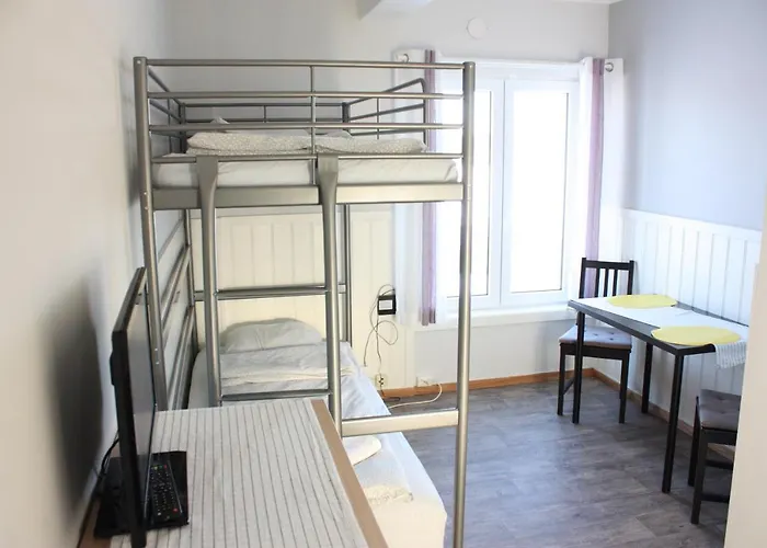 Bedder At Oslo Airport - Serviced 3*