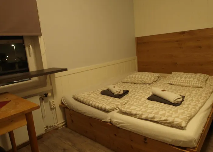 Bedder At Oslo Airport - Serviced 2*