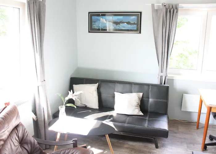 Bedder At Oslo Airport - Serviced